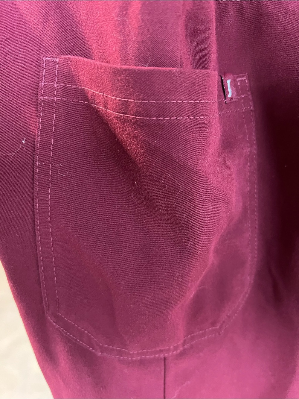 Jaanuu Women’s Scrub Jogger Pants – Burgundy/Wine Color. 26-05-04 - Picture 3 of 8
